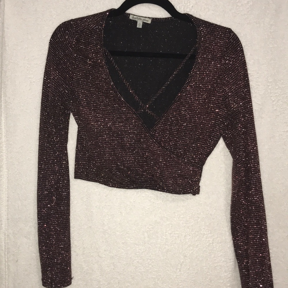 Long Sleeve Sequined Crop Top